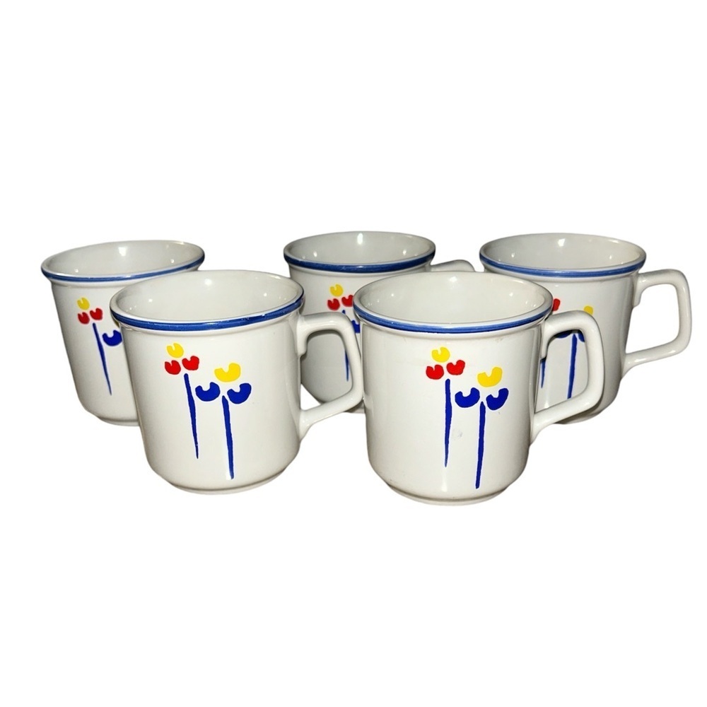 Vintage Riva Designs Tulips Cups